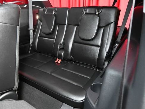 Used 2023 Ford Explorer Limited w/ Hybrid Equipment Group 310A image 5