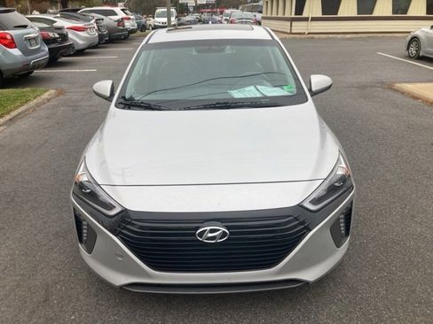 Used 2018 Hyundai Ioniq Limited image 8