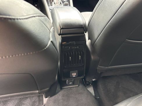 Used 2025 Jeep Compass Trailhawk AWD/4WD image 21