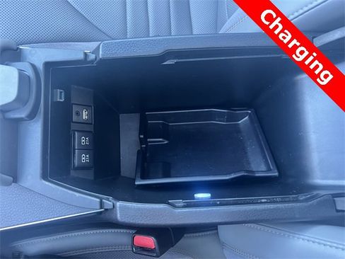 Used 2019 Toyota Avalon XSE w/ All Weather Liner Package image 14