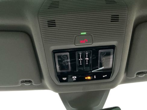 New 2026 Volkswagen Atlas SEL Premium R-Line image 17