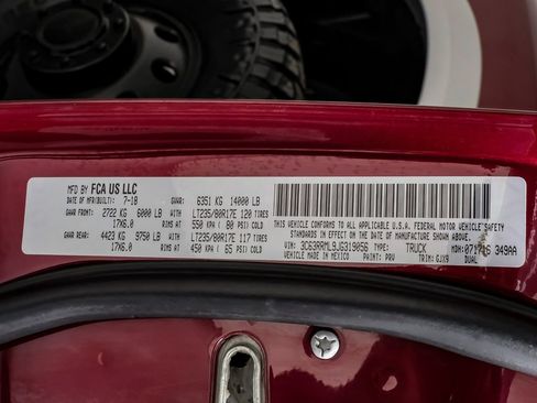 Used 2018 RAM 3500 Laramie image 74