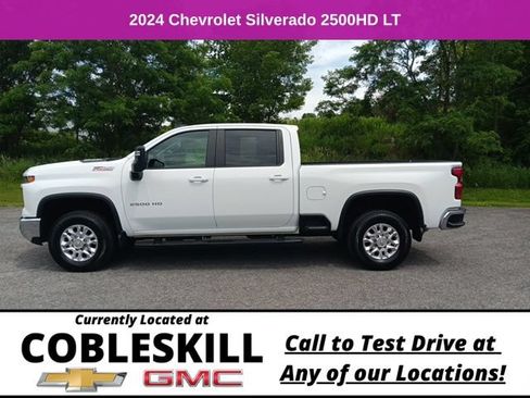 Used 2024 Chevrolet Silverado 2500 LT AWD/4WD image 8