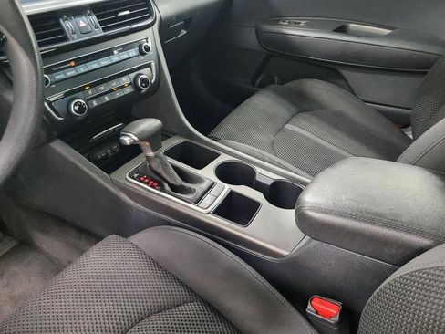Used 2019 Kia Optima LX FWD image 26
