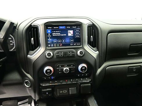 Used 2022 GMC Sierra 1500 Denali w/ Denali Premium Package AWD/4WD image 21