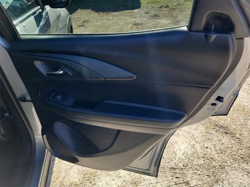 Used 2025 Chevrolet TrailBlazer LT image 33