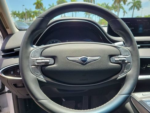 Used 2024 Genesis GV70 2.5T w/ Select Package AWD/4WD image 27