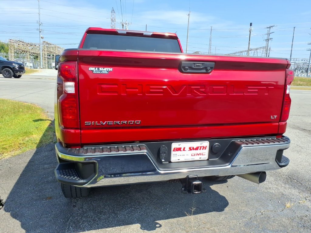 Used 2021 Chevrolet Silverado 3500 LT w/ Convenience Package AWD/4WD image 6