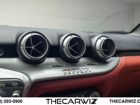 Used 2016 Ferrari F12 Berlinetta RWD image 77