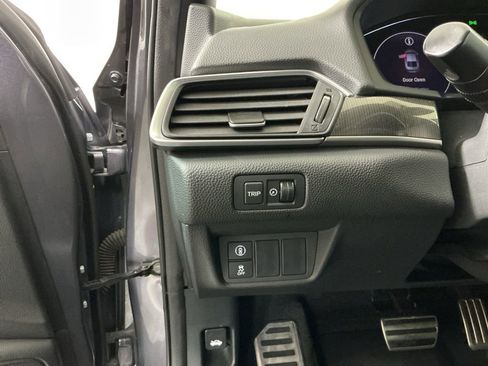 Used 2020 Honda Accord Sport image 18