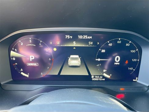 New 2025 Mitsubishi Outlander SE image 12