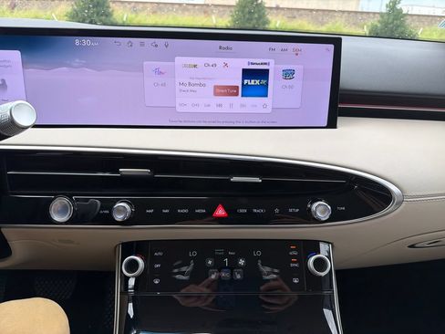 New 2026 Genesis GV70 2.5T AWD/4WD image 22