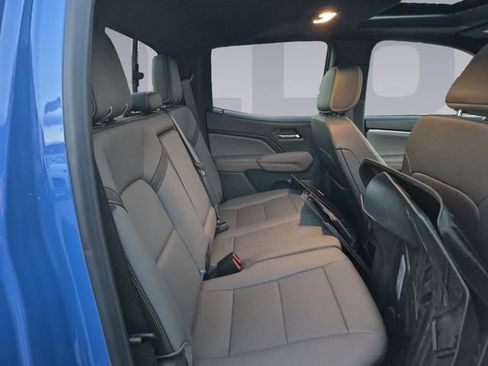 Used 2026 Chevrolet Colorado ZR2 w/ Technology Package image 18