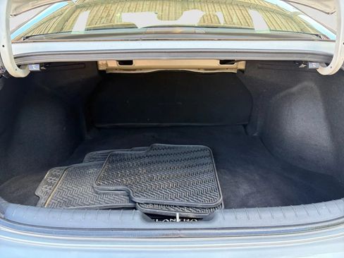 Used 2021 Hyundai Elantra SEL FWD image 16