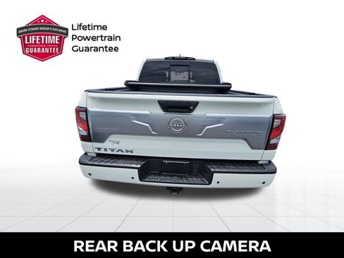 Certified 2024 Nissan Titan Platinum Reserve w/ Moonroof Package RWD image 9