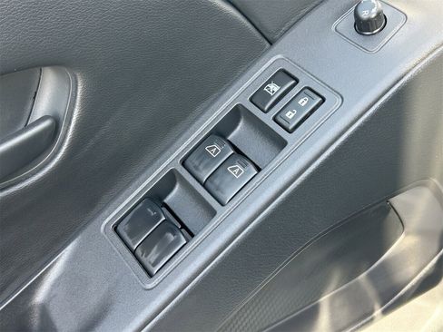 New 2026 Nissan Frontier SV image 30