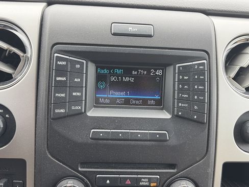 Used 2013 Ford F150 XLT w/ Luxury Equipment Group AWD/4WD image 28