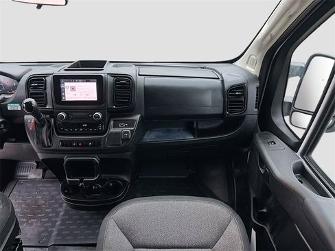 Used 2025 RAM ProMaster 2500 w/ U-Haul Equipment Group image 22