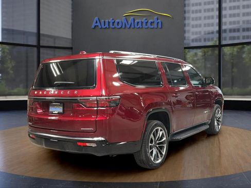 Used 2023 Jeep Wagoneer L Series II w/ Convenience Group I AWD/4WD image 11