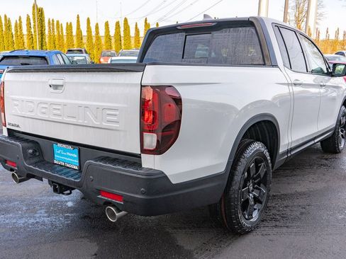 New 2026 Honda Ridgeline Black Edition image 6