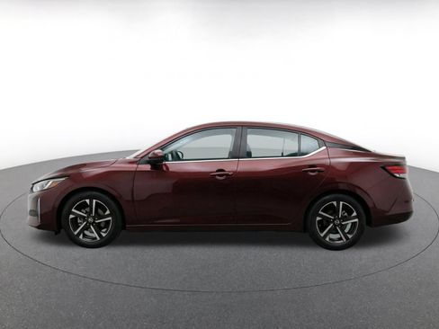 Used 2025 Nissan Sentra SV FWD image 4