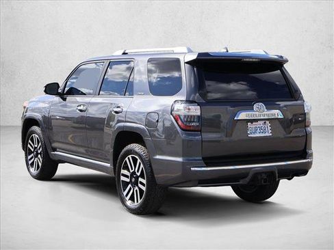 Used 2017 Toyota 4Runner Limited AWD/4WD image 8