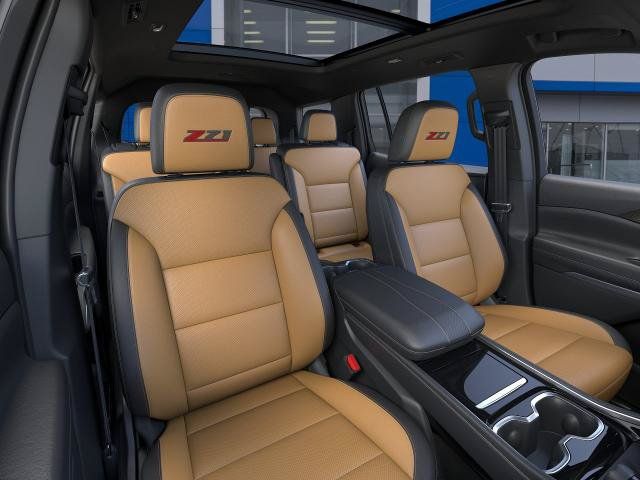 New 2027 Chevrolet Traverse Z71 w/ Driver Confidence Package AWD/4WD image 40