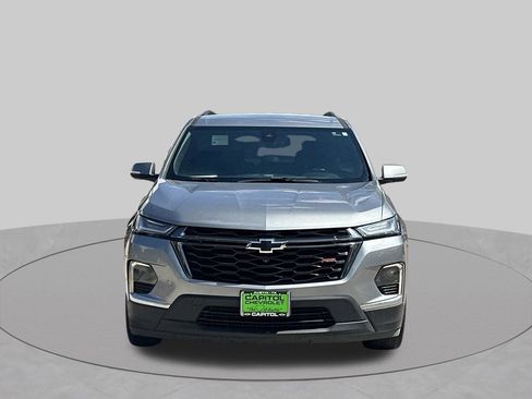 Used 2024 Chevrolet Traverse RS FWD image 8
