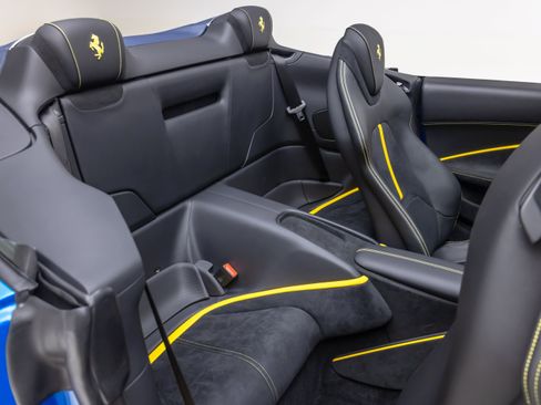 Used 2026 Ferrari Roma Spider RWD image 52