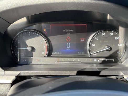 Used 2022 Ford Explorer XLT w/ Equipment Group 202A image 21