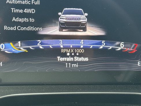 New 2025 Jeep Grand Cherokee L Limited w/ Luxury Tech Group II image 29