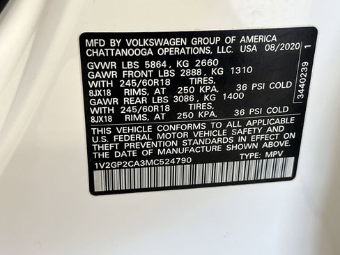 Used 2021 Volkswagen Atlas S image 33