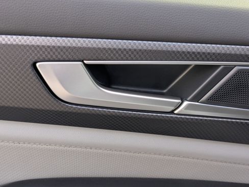 New 2026 Volkswagen Atlas Peak Edition image 26