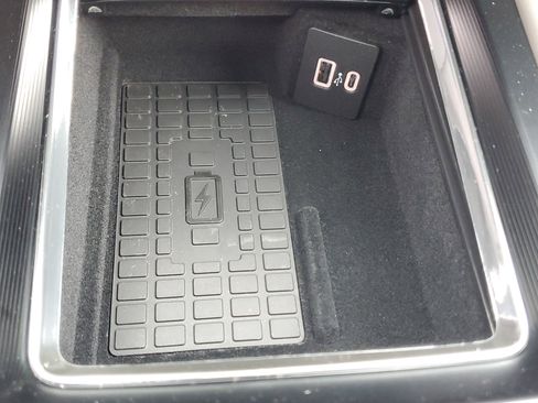 New 2026 Lincoln Corsair Premiere image 23