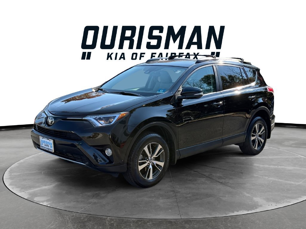 Used 2018 Toyota RAV4 XLE w/ Plus Extra Value Package AWD/4WD image 2