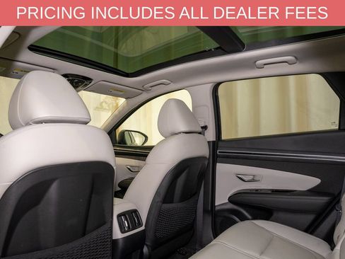Used 2022 Hyundai Tucson Limited AWD/4WD image 10