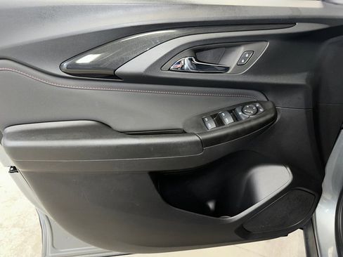 Certified 2023 Chevrolet TrailBlazer RS w/ Convenience Package image 7