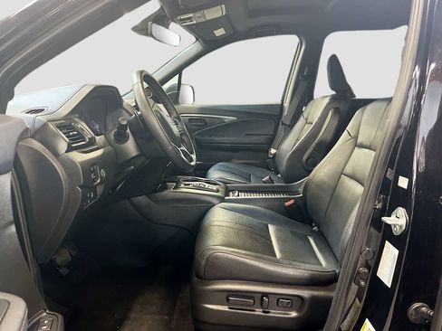 Used 2023 Honda Passport TrailSport image 20