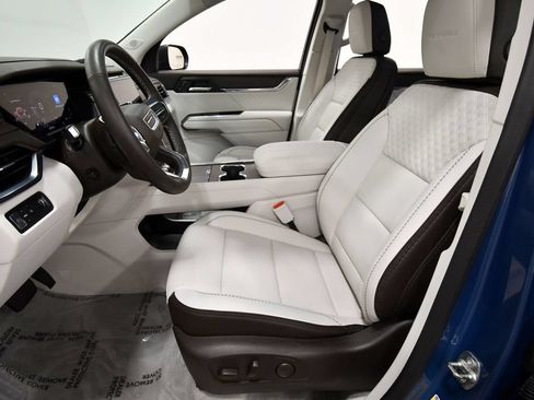Used 2024 GMC Acadia Denali FWD image 14