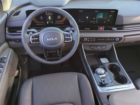 New 2026 Kia Carnival EX image 20