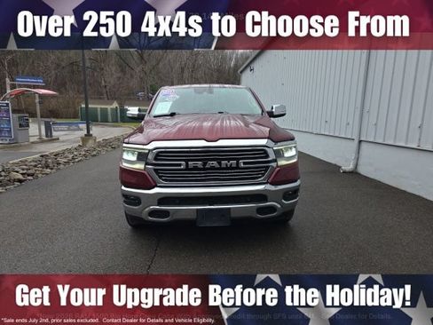 Used 2022 RAM 1500 Laramie AWD/4WD image 2