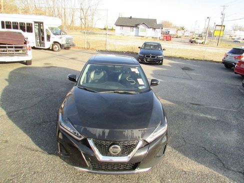 Used 2019 Nissan Maxima 3.5 SL w/ Floor Mat Group image 3