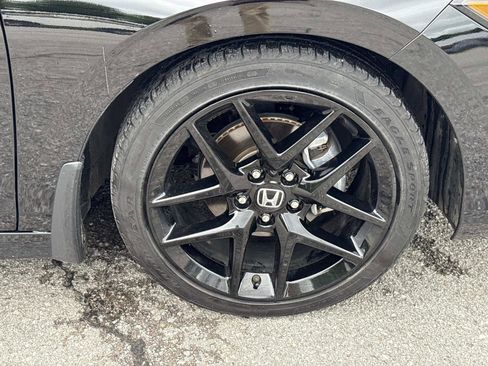 Used 2024 Honda Civic Sport image 10