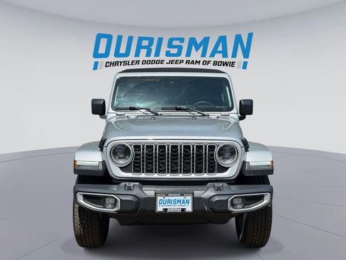 Used 2024 Jeep Wrangler Unlimited Sahara AWD/4WD image 6