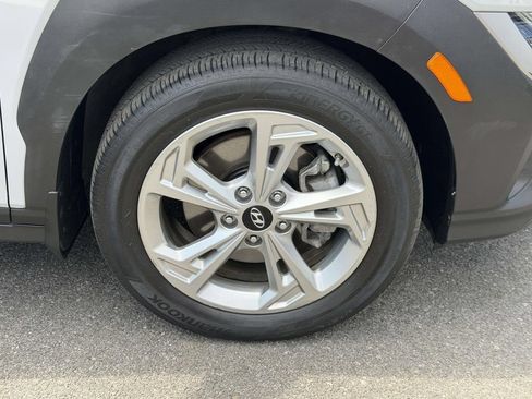 Certified 2023 Hyundai Kona SEL AWD/4WD image 9
