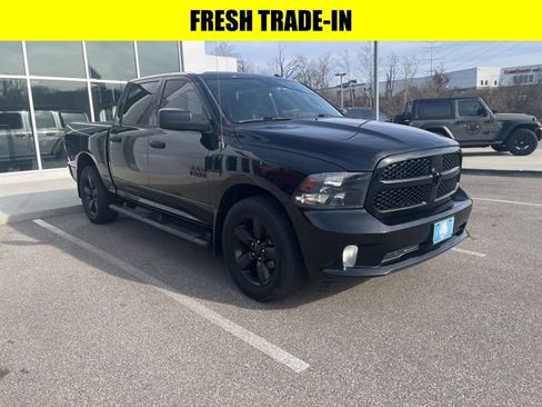 Used 2017 RAM 1500 Express w/ Black Ram 1500 Express Group image 1