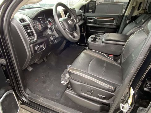 Used 2024 RAM 2500 Laramie image 12