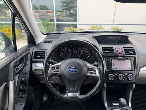 Used 2014 Subaru Forester 2.5i Touring AWD/4WD image 25
