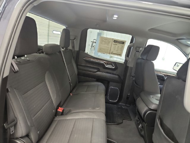 Used 2023 Chevrolet Silverado 1500 LT AWD/4WD image 24