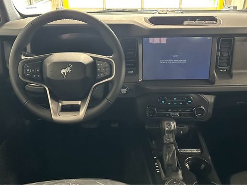 New 2025 Ford Bronco Big Bend image 10